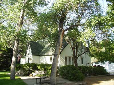Herzberg Hideaway Guest House located outside Worland, Wyoming in the Big Horn Mountain Basin of Wyoming